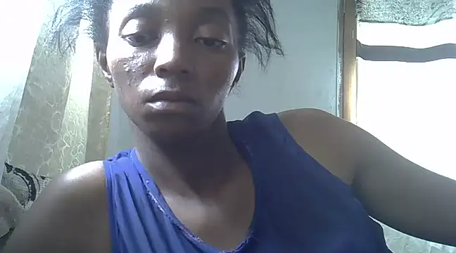 Snapshot of ElianeHot chatting on January 31, 2025, 11:24 am ElianeHot online show from January 31, 2025, 11:24 am