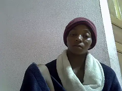 Snapshot of ElianeHot chatting on February 21, 2025, 8:05 pm ElianeHot online show from February 21, 2025, 8:05 pm