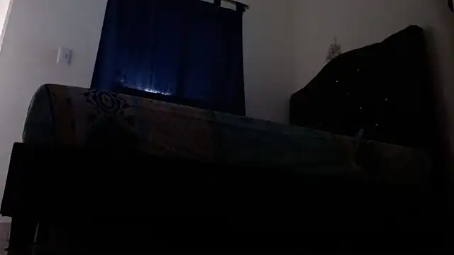 Valenn rey online show from March 21, 2025, 10:39 pm