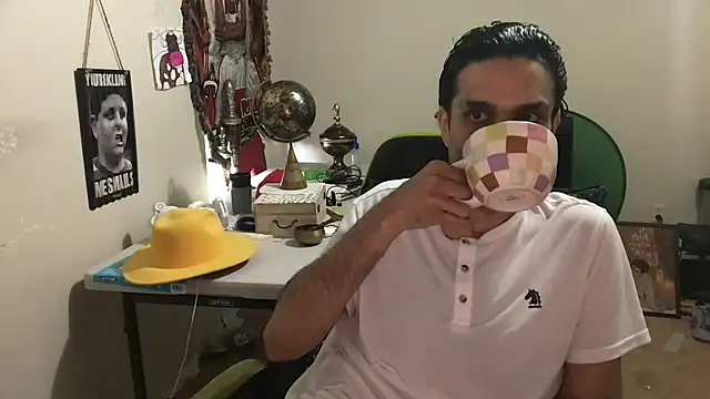 Snapshot of GForceSavage chatting on September 14, 2025, 10:09 pm GForceSavage online show from September 14, 2025, 10:09 pm