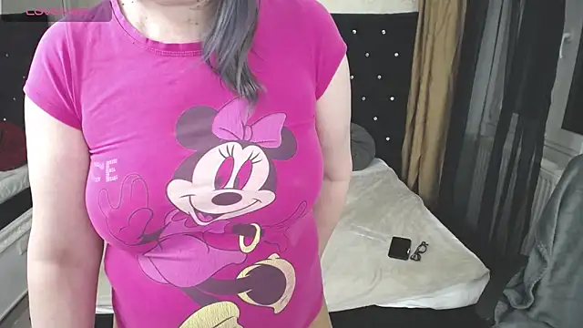 Lilly hott online show from January 21, 2025, 7:28 pm