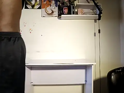 Snapshot of Moteroxz chatting on October 27, 2025, 5:22 am Moteroxz online show from October 27, 2025, 5:22 am