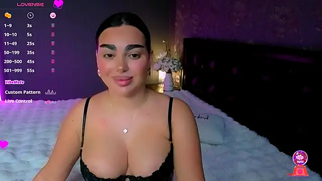 babyleilaa online show from December 4, 2025, 10:40 pm