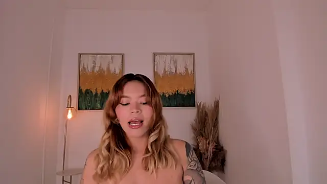 Adria ross online show from May 29, 2026, 12:14 pm