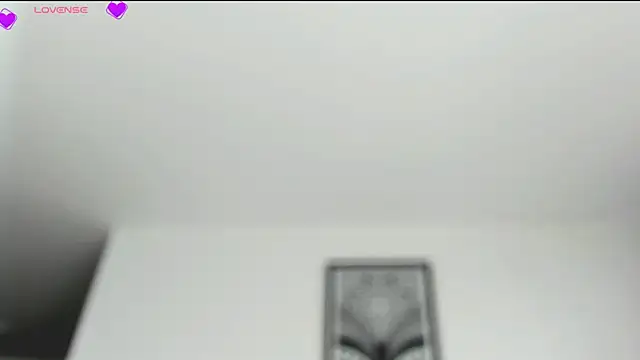 VeronicaTonu online show from July 19, 2026, 2:54 pm