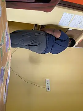 Snapshot of Dreamcaptain6888 chatting on November 20, 2025, 6:35 am Dreamcaptain6888 online show from November 20, 2025, 6:35 am