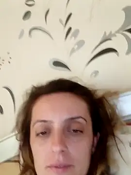 Snapshot of SophyGirl chatting on February 24, 2025, 12:16 pm SophyGirl online show from February 24, 2025, 12:16 pm