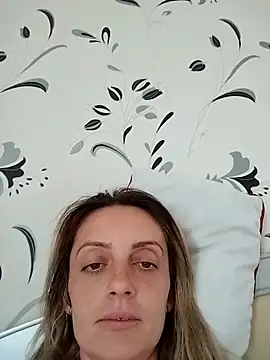Snapshot of SophyGirl chatting on April 15, 2026, 12:34 pm SophyGirl online show from April 15, 2026, 12:34 pm