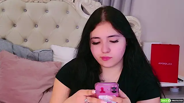 JennyFerguson online show from June 15, 2026, 6:32 pm