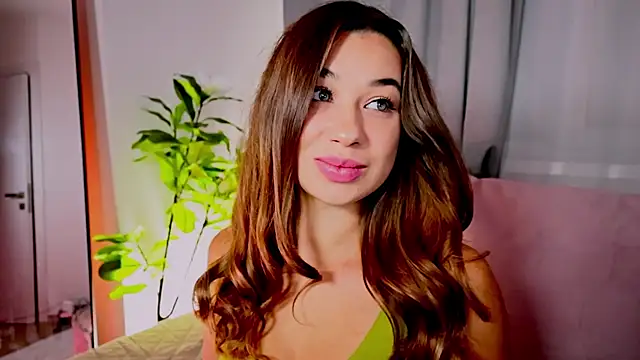 Snapshot of divetagrace chatting on September 24, 2025, 8:56 pm divetagrace online show from September 24, 2025, 8:56 pm