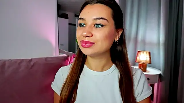 Snapshot of divetagrace chatting on November 4, 2025, 3:38 am divetagrace online show from November 4, 2025, 3:38 am