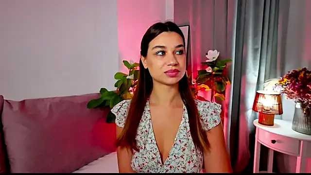 Snapshot of divetagrace chatting on November 14, 2025, 2:54 am divetagrace online show from November 14, 2025, 2:54 am