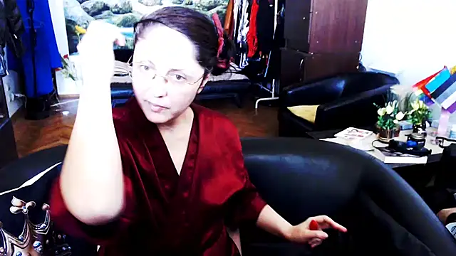 Snapshot of Imperatriza chatting on July 6, 2026, 8:55 am Imperatriza online show from July 6, 2026, 8:55 am