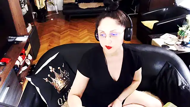 Snapshot of Imperatriza chatting on July 14, 2026, 2:05 am Imperatriza online show from July 14, 2026, 2:05 am