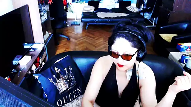 Snapshot of Imperatriza chatting on July 27, 2026, 12:12 pm Imperatriza online show from July 27, 2026, 12:12 pm
