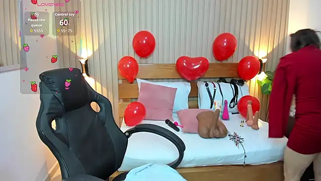 luciana ballesteros  online show from February 14, 2026, 12:24 pm