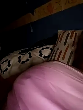 Snapshot of poussychats chatting on January 8, 2025, 10:37 pm poussychats online show from January 8, 2025, 10:37 pm