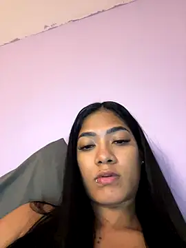 maya  fox online show from September 8, 2025, 11:04 pm