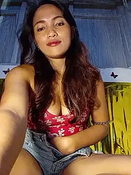 Snapshot of prettybella4u chatting on June 5, 2026, 2:29 am prettybella4u online show from June 5, 2026, 2:29 am
