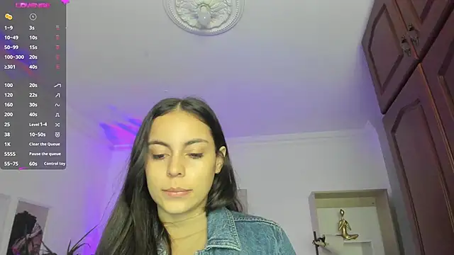 Snapshot of Aleejaa__ chatting on February 12, 2025, 11:07 am Aleejaa online show from February 12, 2025, 11:07 am