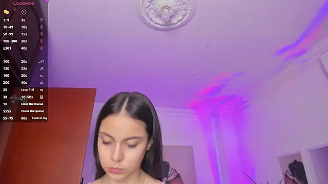 Snapshot of Aleejaa__ chatting on February 20, 2025, 11:31 am Aleejaa online show from February 20, 2025, 11:31 am