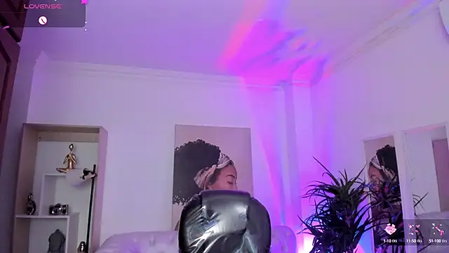 Snapshot of Aleejaa__ chatting on March 10, 2025, 2:26 pm Aleejaa online show from March 10, 2025, 2:26 pm