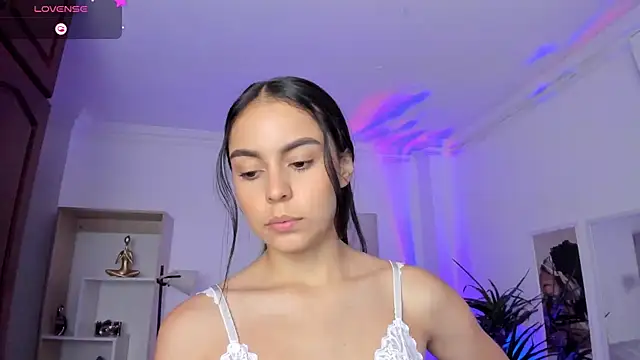 Snapshot of Aleejaa__ chatting on March 17, 2025, 2:45 pm Aleejaa online show from March 17, 2025, 2:45 pm