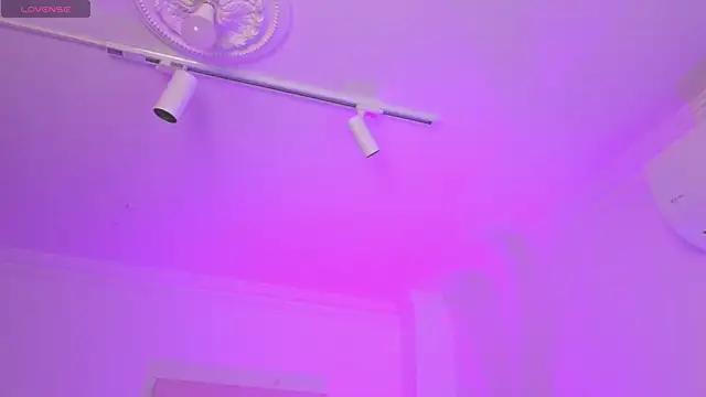 Snapshot of Aleejaa__ chatting on November 17, 2025, 11:05 am Aleejaa online show from November 17, 2025, 11:05 am