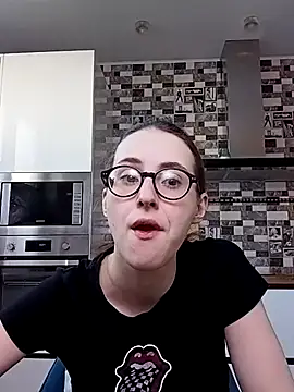 MartiniiSelenna online show from February 4, 2025, 6:46 am