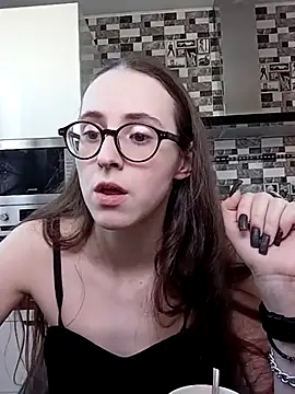 MartiniiSelenna online show from February 10, 2025, 10:09 am