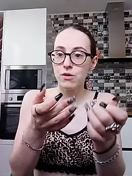 MartiniiSelenna online show from March 3, 2025, 6:37 am