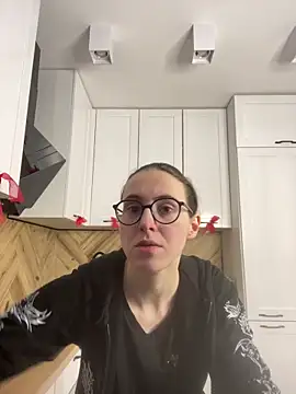 MartiniiSelenna online show from February 3, 2026, 10:09 am