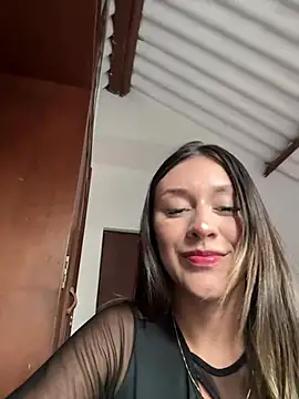 Snapshot of Rose-euphoria chatting on February 5, 2025, 6:48 pm Rose-euphoria online show from February 5, 2025, 6:48 pm