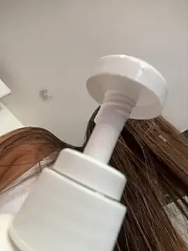 Snapshot of Rose-euphoria chatting on October 24, 2025, 1:29 pm Rose-euphoria online show from October 24, 2025, 1:29 pm