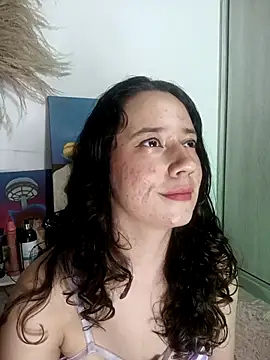 lovely kitt online show from February 7, 2026, 12:58 am