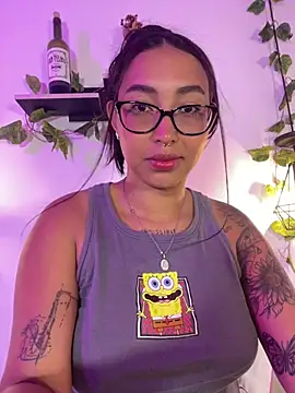 melanieecox online show from June 12, 2026, 1:15 am