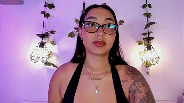 melanieecox online show from June 13, 2026, 1:03 am