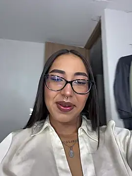 Snapshot of melanieecox chatting on July 25, 2026, 12:31 am melanieecox online show from July 25, 2026, 12:31 am