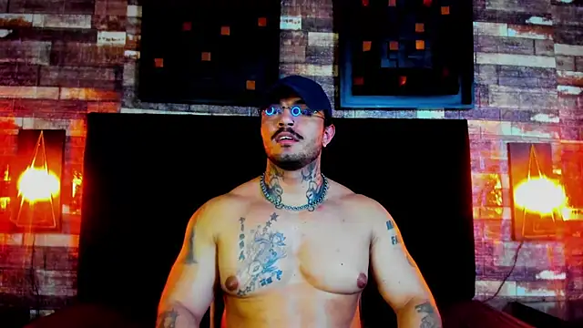 Van Velckan online show from February 21, 2025, 8:18 am