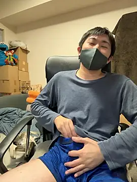 kentyken online show from November 11, 2025, 1:44 pm