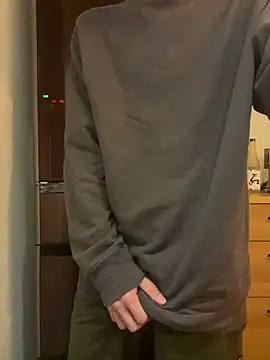 Snapshot of saku_chan_live chatting on March 13, 2026, 4:46 pm saku chan live online show from March 13, 2026, 4:46 pm