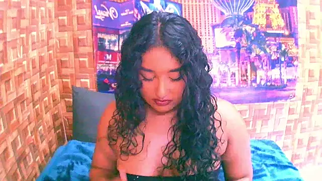 IndianAngel4u online show from February 15, 2026, 7:51 am