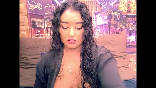Snapshot of IndianAngel4u chatting on June 15, 2026, 6:10 pm IndianAngel4u online show from June 15, 2026, 6:10 pm