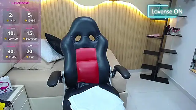 nailah love1 online show from July 23, 2026, 12:25 pm