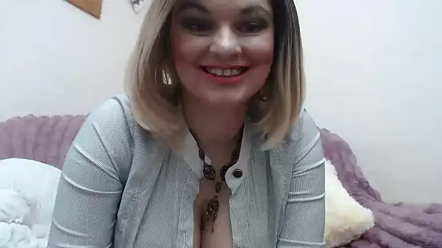 YourSweetJam online show from November 17, 2025, 4:24 pm