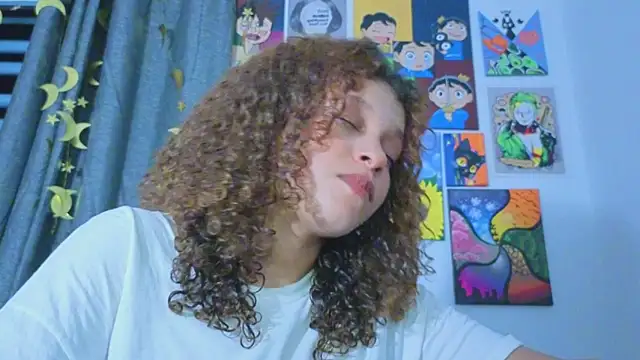 Snapshot of Ada_gales_ chatting on May 19, 2026, 2:40 am Ada gales online show from May 19, 2026, 2:40 am