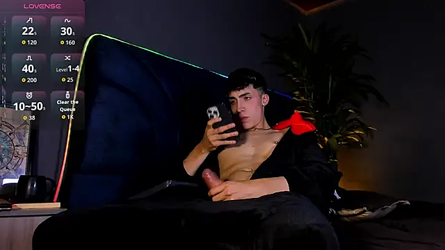 Angel Snowhotxxx online show from May 4, 2026, 1:12 am