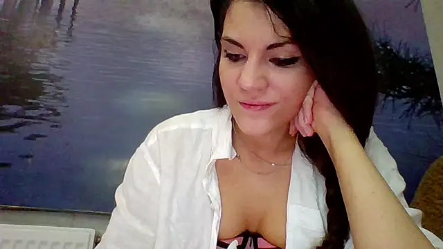 Snapshot of AliceTailor chatting on May 28, 2026, 12:19 am AliceTailor online show from May 28, 2026, 12:19 am