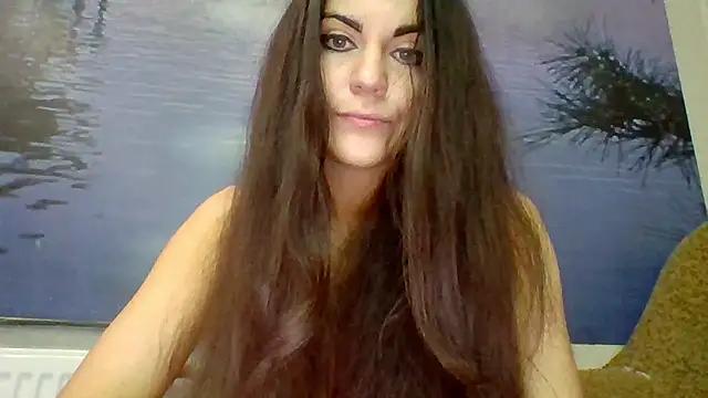 Snapshot of AliceTailor chatting on June 1, 2026, 8:27 am AliceTailor online show from June 1, 2026, 8:27 am