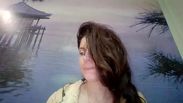 Snapshot of AliceTailor chatting on July 25, 2026, 3:37 am AliceTailor online show from July 25, 2026, 3:37 am